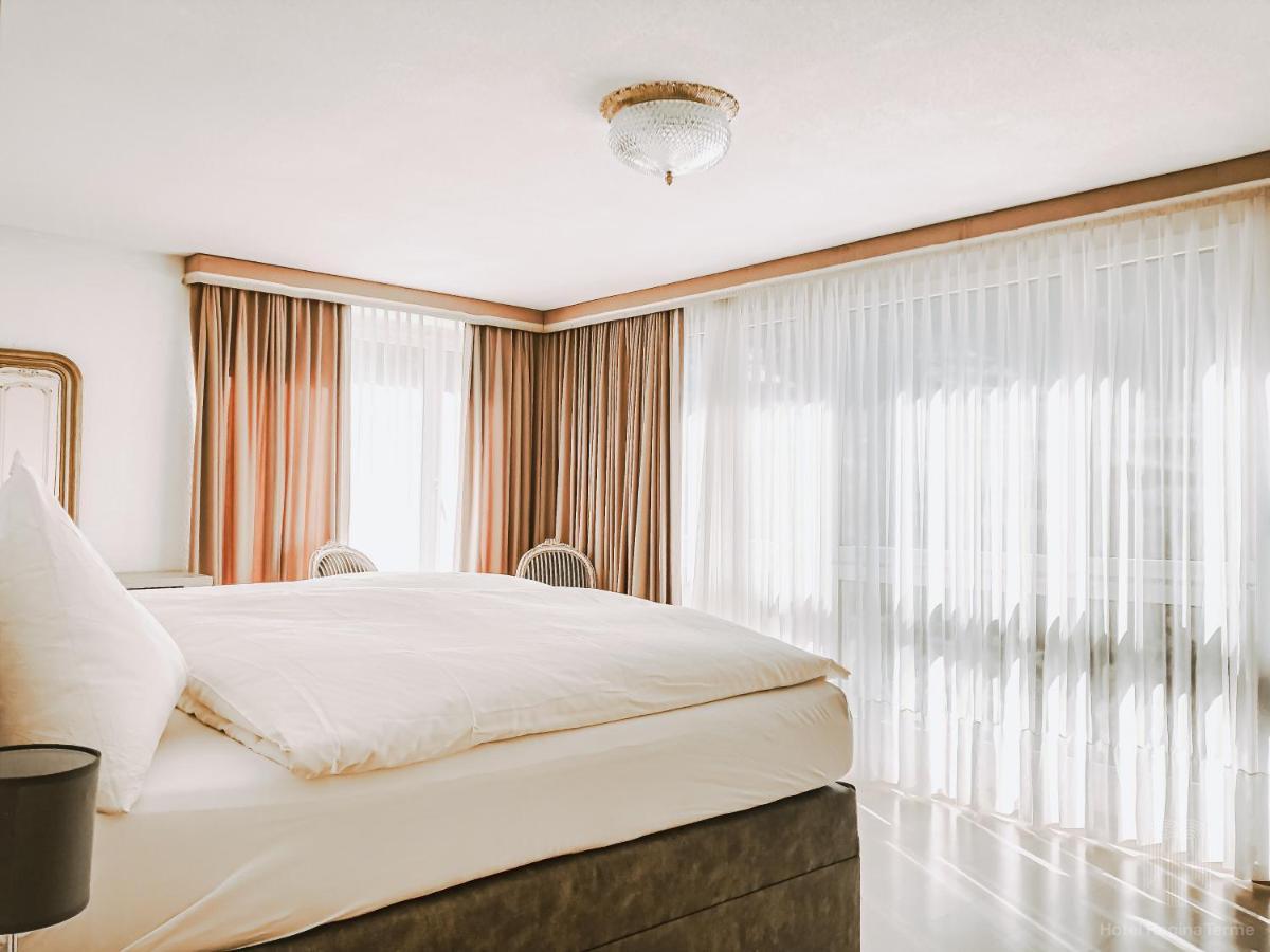 Hotel Regina Terme لوكباد المظهر الخارجي الصورة