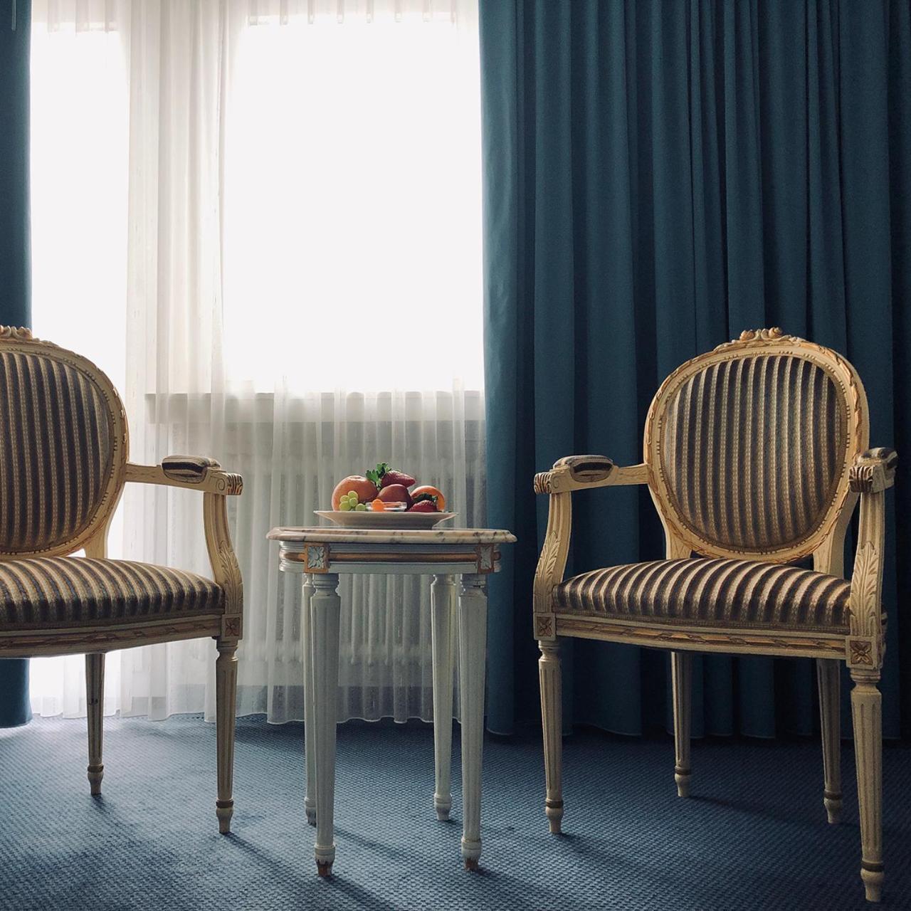Hotel Regina Terme لوكباد المظهر الخارجي الصورة